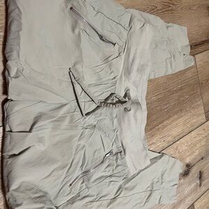 Athleta khakis women’s size 8 joggers